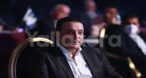 كاف يستبعد عصام عبدالفتاح من لجنة الحكام